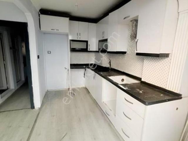Yılmazlar Mahallesi 7 Eylül Yolu'nda Satılık 2+1 Daire