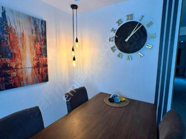 Ycs Emlak'dan Cadde Üzeri Enfes Daire