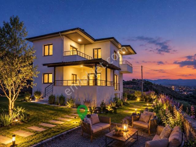 Yaşa Gyd Toroslar Ayvagediği'nde 525 M² Arsa İçerisinde Villa