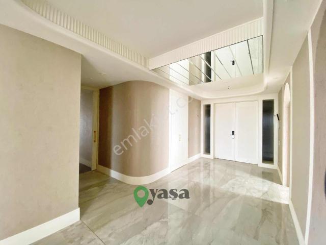 Yaşa Gyd Ekinci Solaris'de Satılık 5+1 Lüks Daire