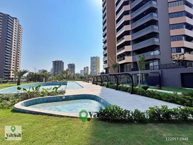 YAŞA GYD SARAY OASIS PROJESİ'NDE 5+1 SATILIK LÜKS DAİRE