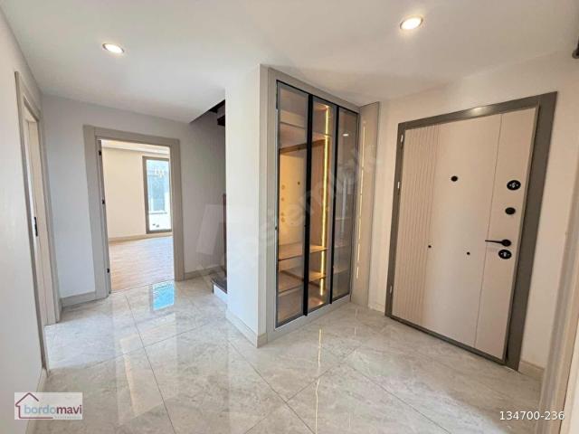 YAŞAM VADİSİ DENİZ MANZARALI LUX DUBLEX