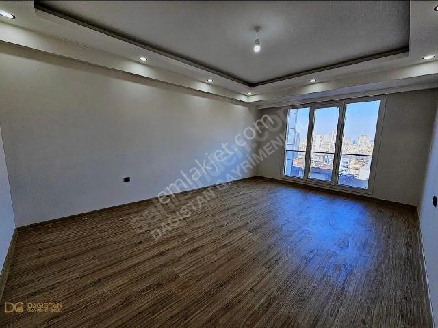 Yaşam Güneşli Rezidans’ta 100 M² Brüt, 2+1 Satılık Daire