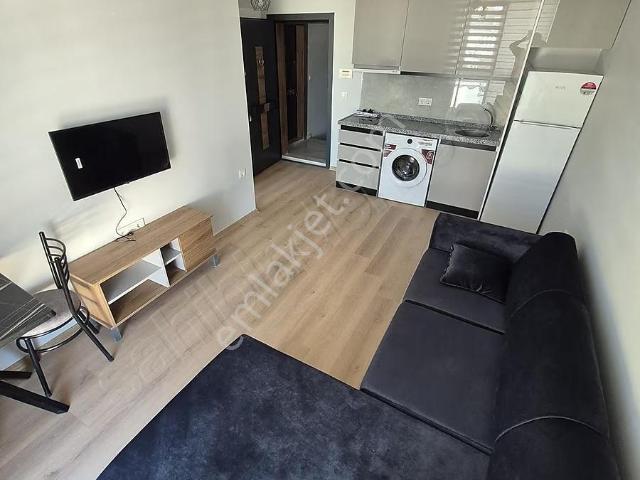 Yaşamkentte Cadde Üzeri Sıfır Herşeydahil 1+1 Daire Seçenekleri