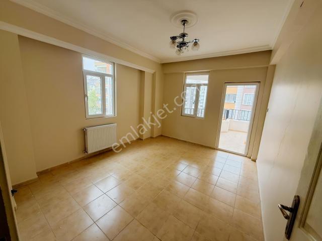 Yaşarsoy Gyo'dan K.köprü Akpıyarda 2+1 Arakat Kiralık Daire