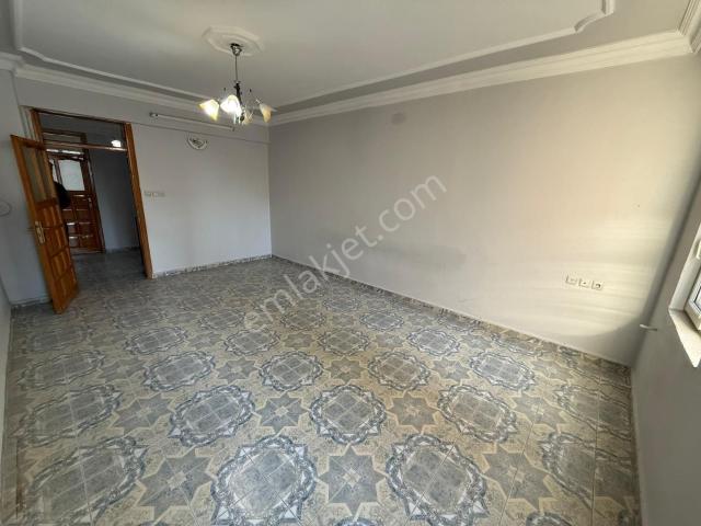 Yaşarsoy Gyo'dan Haliliye Ahmet Yesevi Tekli 3+1 Arakat Daire