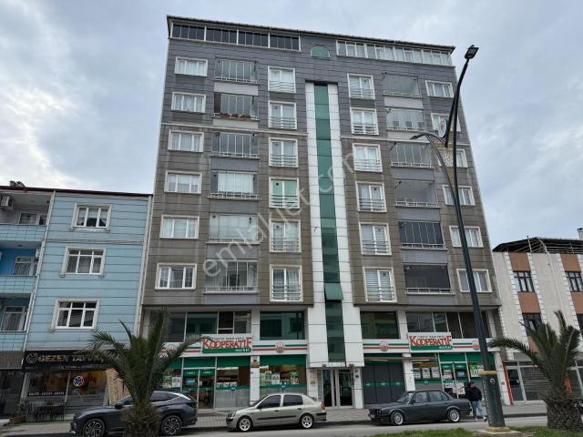 Yağmur Emlak'tan Harika Konum Cadde Üstü 3+1 Lüks Daire