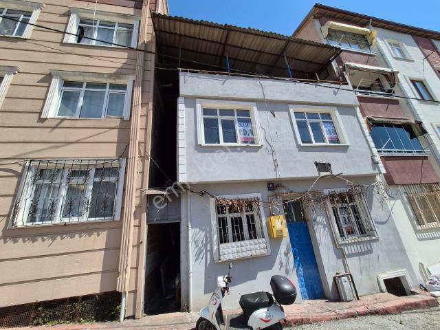 Yağmur Emlak'tan İlkadım Selahiye'de Kiralık Müstakil 3+1