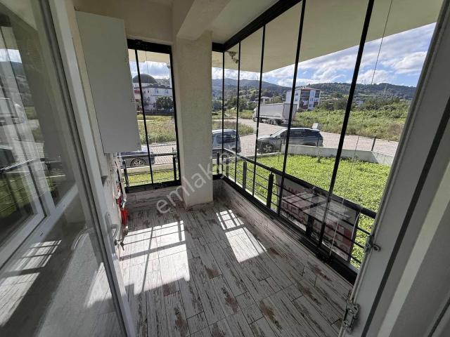 Yağmur Emlak'tan Site İçi Kiralık 3+1 Amerika Mutfak Daire