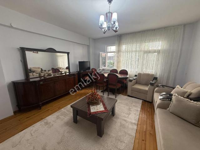 Yağmur Emlak'tan Tekkeköy 19 Mayıs Mah Eşyalı Kiralık Daire