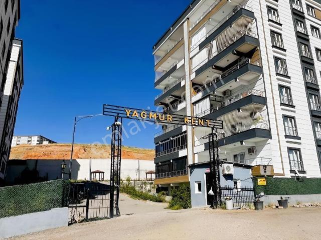 Yağmur Kent Sitesi Satılık Lüks 4+1 Daire