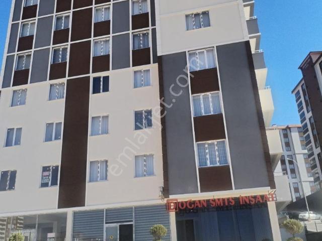 Yamaçtepe Mahallesinde Satlık Manzaralı Ferah Daire