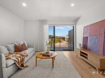 Braddon, Majura - Balcony, Equipped kitchen