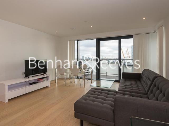 Yabsley Street, Canary Wharf E14 3 bed apartment to rent £3,600 pcm £831 pw