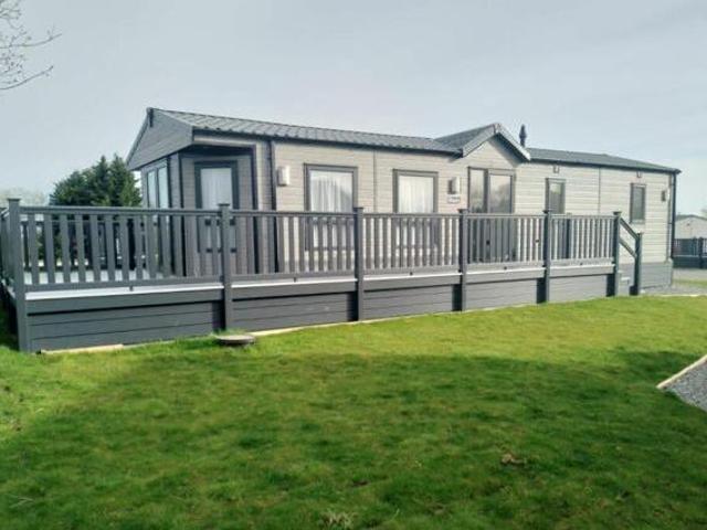 Yafforth Road, Northallerton, 2 Bedroom Lodge