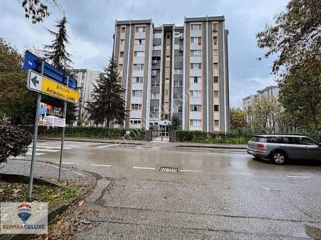 Yahya Kaptan Arasta Park Avm Karşısı Satılık 3+1 Masrafsız Daire