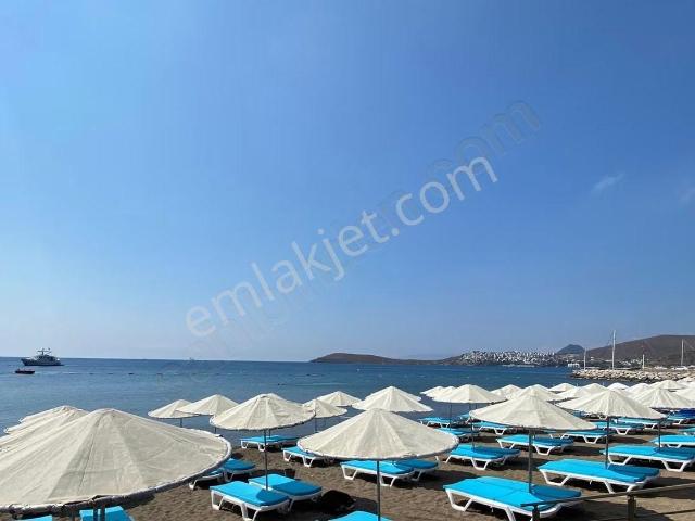 Yahşi Çapa Tatil Sitesinde Plajlı Denize 3 Dk Bahçeli
