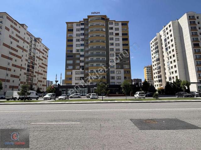 Yakut Mahallesi Ana Yol Üzeri 4+1 Kiralık Daire