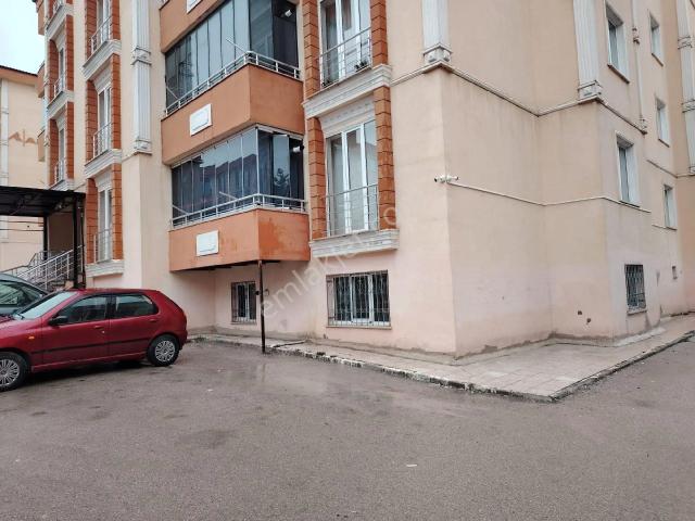 Yakutiye Kurtuluş Mahallesi'nde Satılık Ferah 3+1 Daire