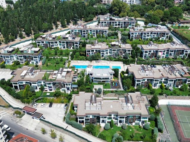 Yakacık Bağbahçe Evleri Kiralık 4+1 Bahçe Katı