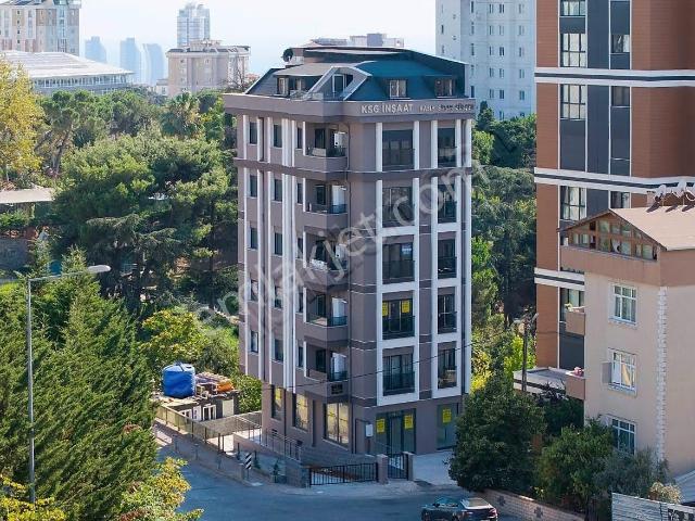 Yakacık Yeni Mah. Sıfır Bina Katta Tek İskanlı 2+1 Satılık Daire