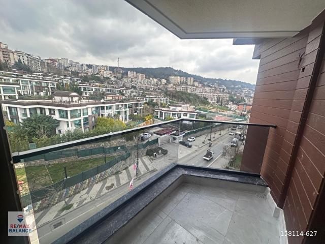 YAKACIK ÇARŞI MAH. ORMAN MANZARALI SIFIR 3+1 SATILIK DAİRE