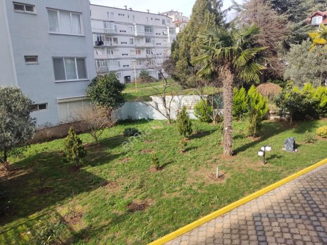 Yakamoz Emlak'tan Kumla'da Havuzlu 1+1 Daire