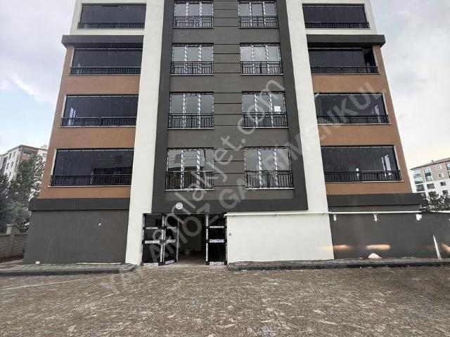 Yakamoz Gayrımenkul Eğrı Köprü Mah Sıte Içı Satılık 2 + 1 Daıre