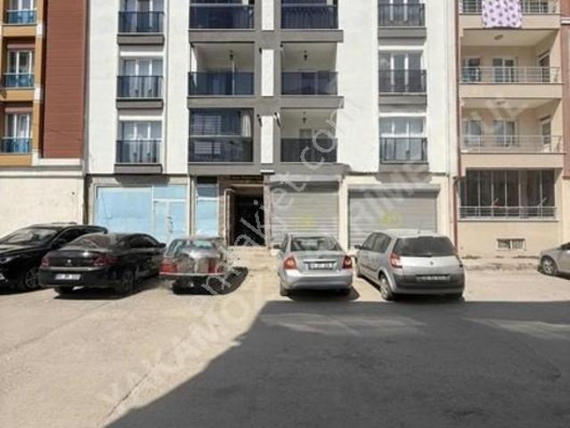 Yakamoz Gayrimenkulden Mehmet Akifte Kiralık 4+1 Daire