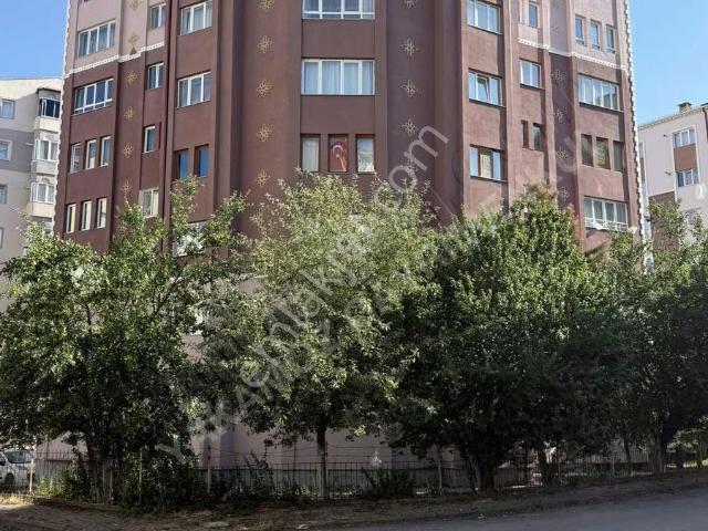 Yakamoz Gayrimenkulden Şeyhşamil Mah.satılık 3+1