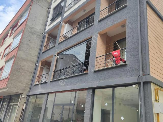Yalı Gayrimenkulden Akçaabat Merkez Sıfır Bina Sıfır 2+1 Daire