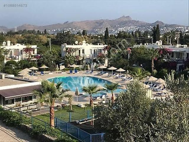 Yalıkavakta Marinaya Yürüme Mesafesinde Kiralık