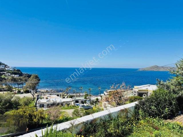 Yalıkavak Geriş'te Deniz Manzaralı Eşyalı Dubleks Kiralık Daire