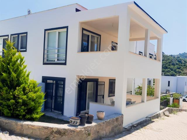 Yalıkavak Dirmilde Merkezi Konumda Full Eşyalı 2+1 Kiralık Daire
