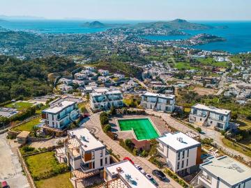 Yalıkavak Havuzlu Kiralık Geniş Bahçeli Dubleks