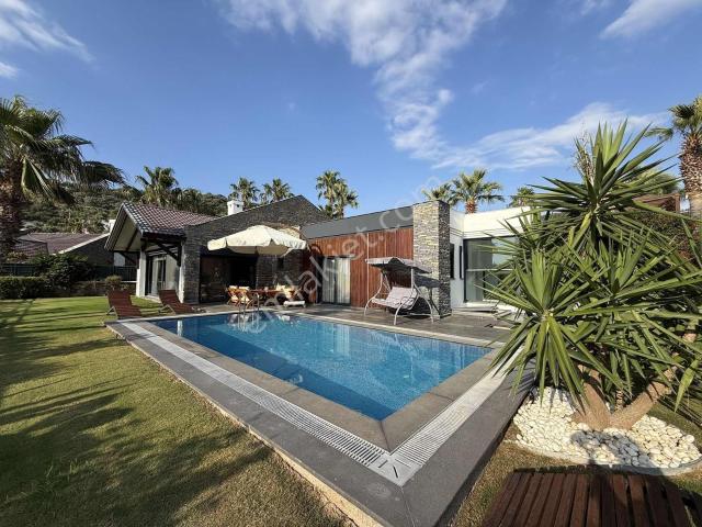 Yalıkavak' Ta Müstakil Havuzlu 4+1 Villa