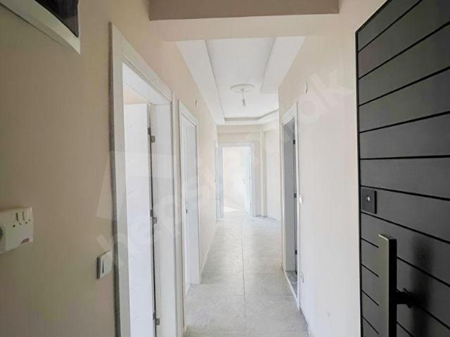 YALÇIN GAYRİMENKULDEN AYRI MUTFAKLI DOĞALGAZLI 2+1 DAİRE