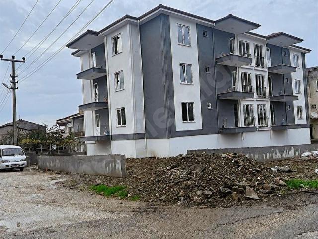 YALÇIN EMLAK ARAÇ TAKASLI SIFIR 1+1 DAİRE