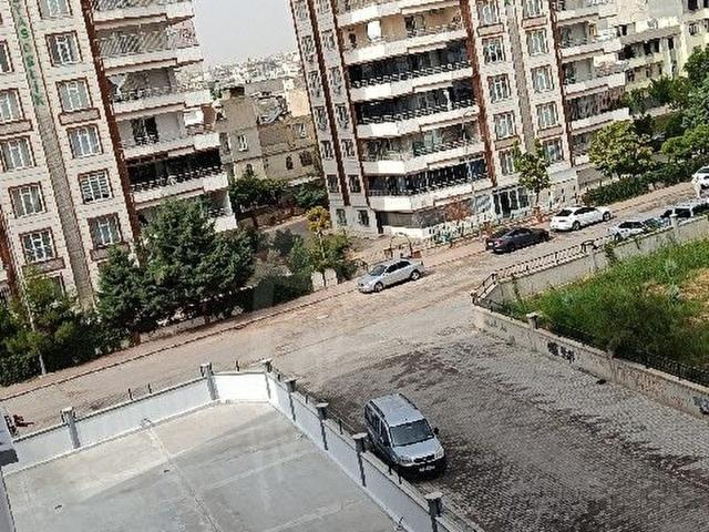 YALÇINLAR EMLAK'TAN KİRALIK 1+1