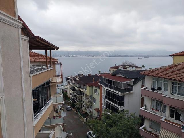 Yalı Mah.deniz Manzaralı Çatı Dublex 4+1