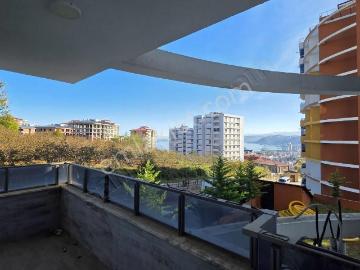 Yalıncak Casamarin Sitesinde Deniz Manzaralı 4+1 Satılık Daire