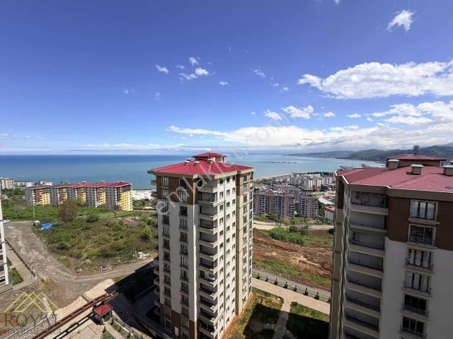 Yalıncakta 13. Kat Deniz Manzaralı Satılık Sıfır 3+1 Daire