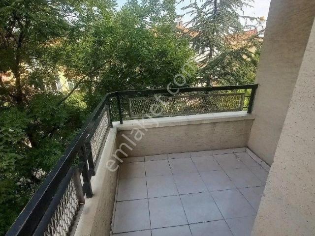 Yalçınkaya İnşaat Emlak Tan Katta 145 M2 Daire