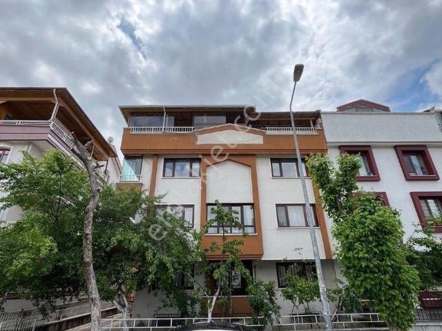 Yalçınkayadan Gazi Mahallesi Polatlı Caddesinde Yapılı Teras Dublex