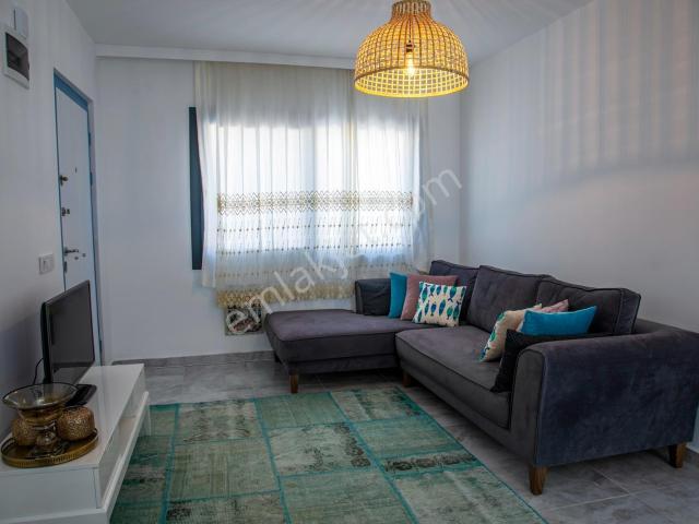 Yalı Sahile Yakın Kiralık 2+1 Full Eşyalı Daire