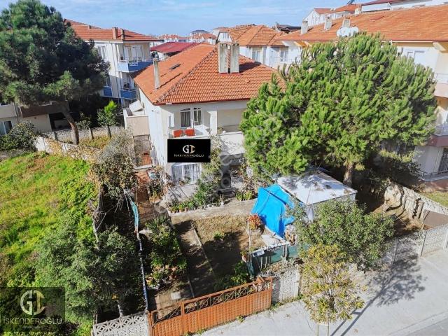 Yalı Plaj Mrkez 515 M2 Arsa %40 İmar İçind 150 Şer M2.2 Katl Ev