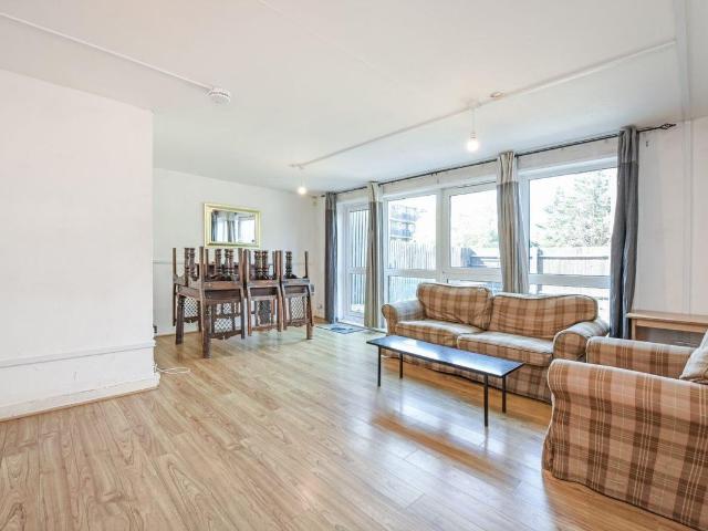 Yaldham House SE1, 3 bed flat to rent, £3,000 pcm | PrimeLocation