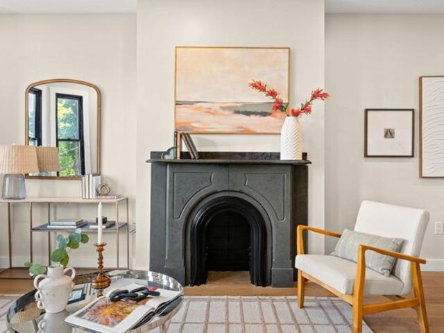 Yale Ter Apt,boston, Condo For Sale