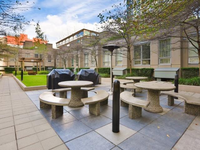 Yaletown 939 2 Bedroom Apartment for Rent at 939 Beatty St, Vancouver, BC V6Z 3C1 Downtown Vancouver