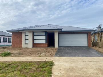 Yallarah Estate Living
